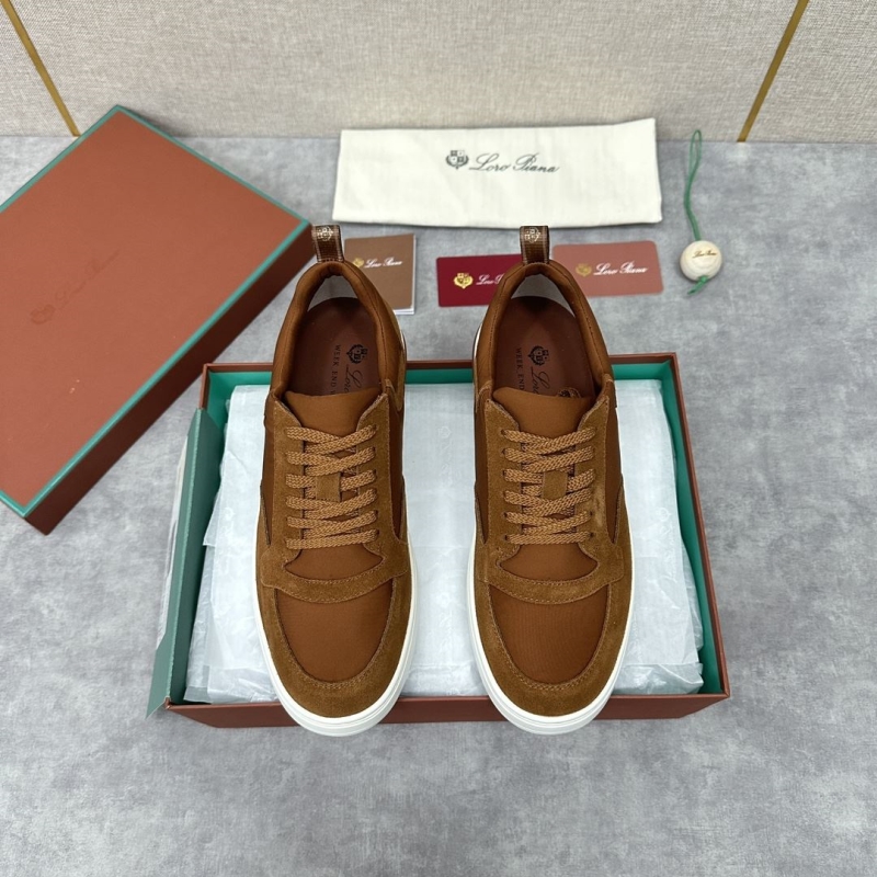 Pra*a casual shoes